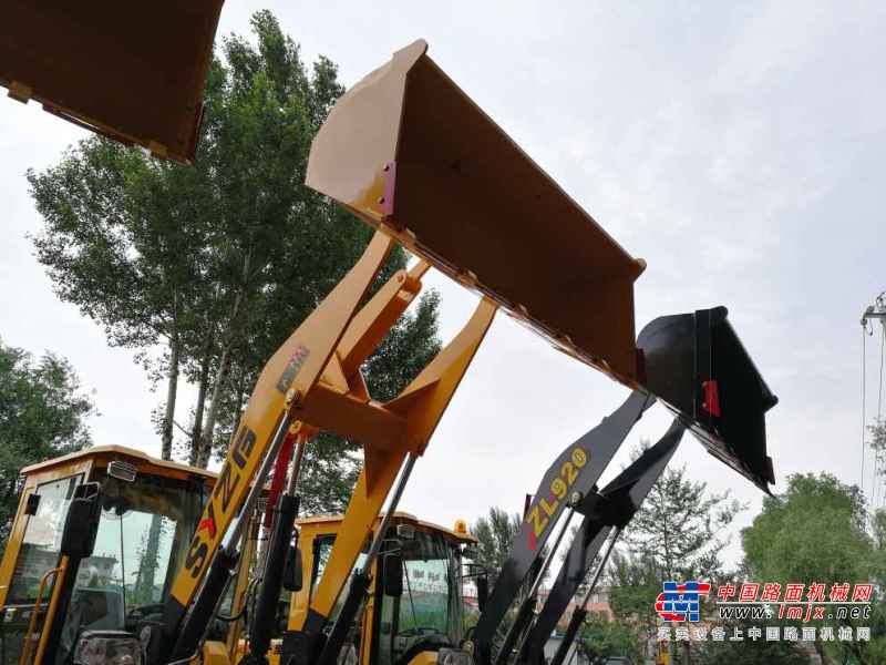 山西出售转让二手1小时2017年鲁宇ZL932装载机