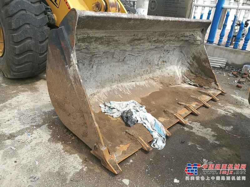 吉林出售转让二手1500小时2012年福田雷沃FL955F装载机
