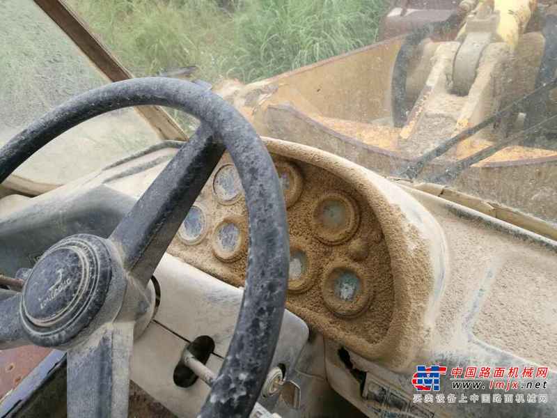 云南出售转让二手9632小时2007年龙工LG833装载机