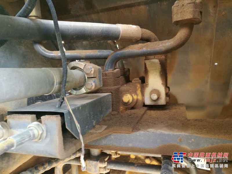 吉林出售转让二手4000小时2010年临工LG953装载机