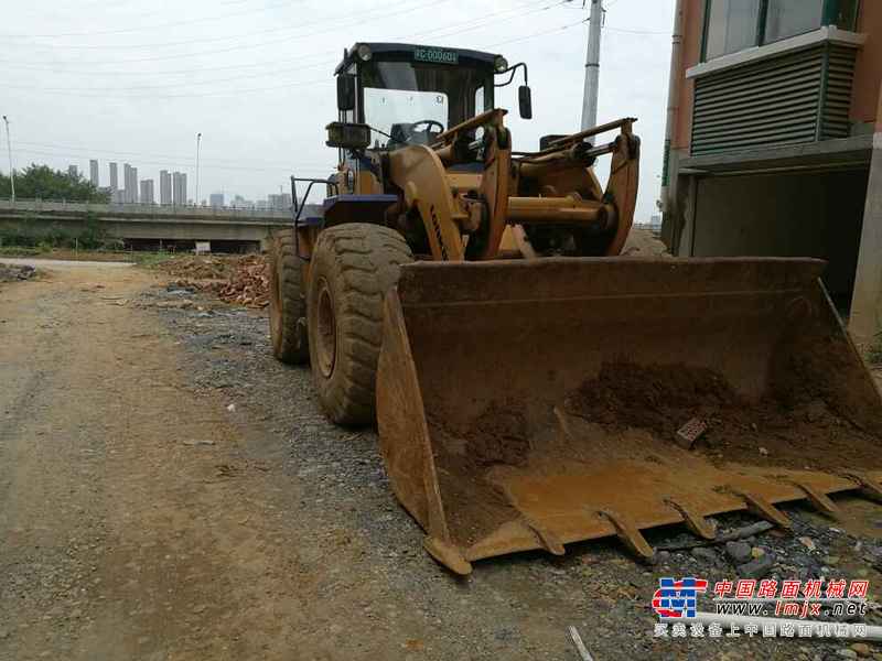 江西出售转让二手7000小时2009年龙工LG850装载机