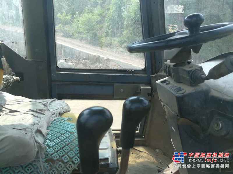 河南出售转让二手3800小时2011年一拖ZL50D装载机