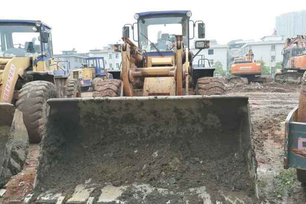 江西出售转让二手7000小时2012年龙工LG850D装载机