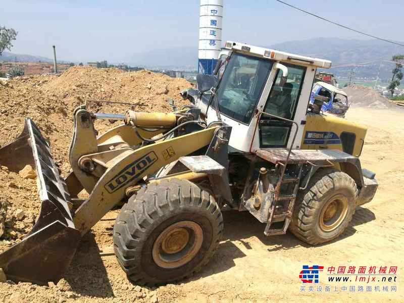 云南出售转让二手12230小时2007年福田雷沃FL956F装载机