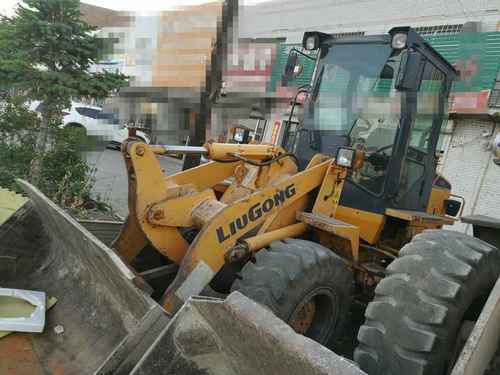 吉林出售转让二手3000小时2010年柳工CLG816装载机