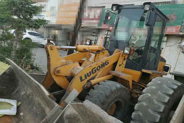 吉林出售转让二手3000小时2010年柳工CLG816装载机