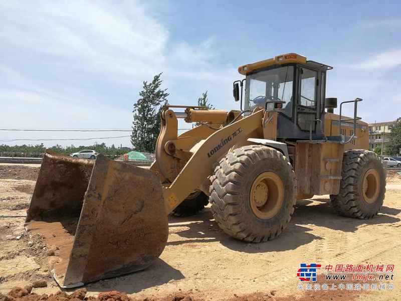 陕西出售转让二手3000小时2012年龙工LG50C装载机