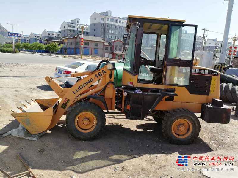 山西出售转让二手50小时2015年鲁工ZL16装载机