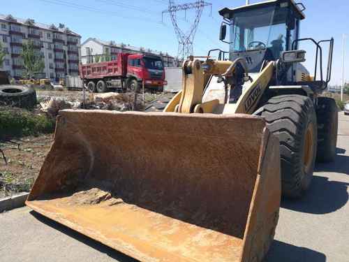 吉林出售转让二手6000小时2010年福田雷沃FL955F装载机