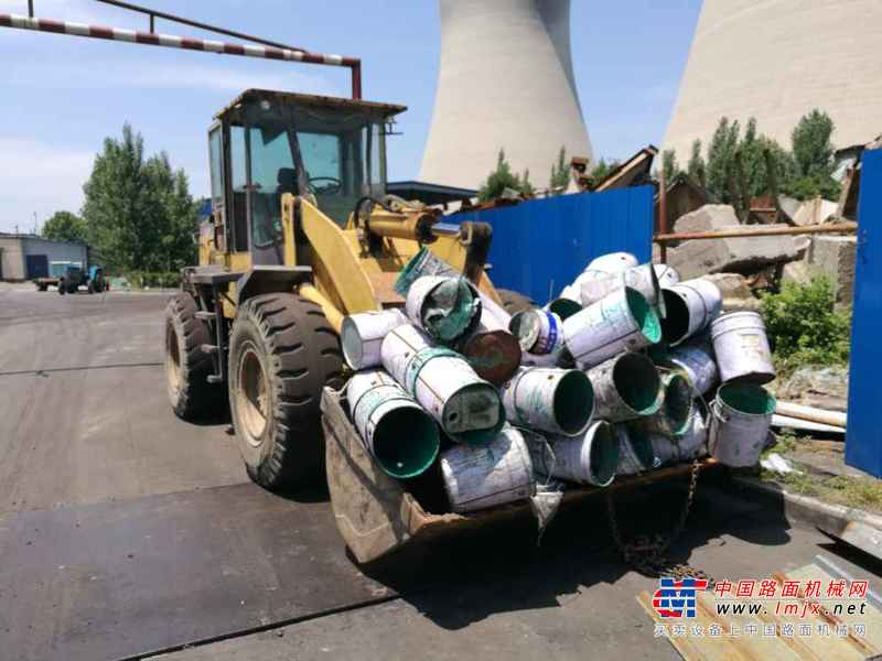 山东出售转让二手2351小时2005年山工ZL50F装载机