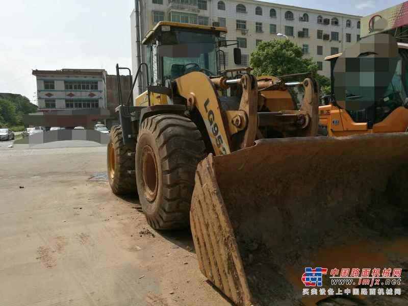 江西出售转让二手5000小时2010年临工LG952装载机