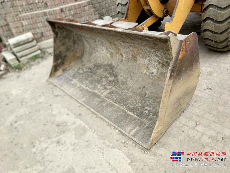 吉林出售转让二手3251小时2010年龙工LG833装载机