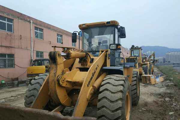 湖北出售转让二手5000小时2012年龙工LG853B装载机