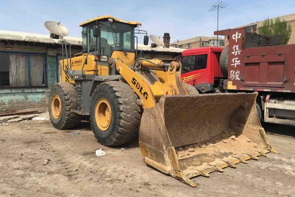 山西出售转让二手3700小时2010年临工LG953装载机
