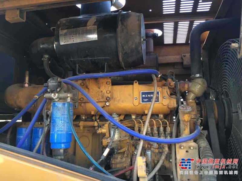 陕西出售转让二手5000小时2011年龙工LG855B装载机