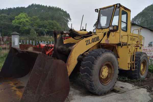 广东出售转让二手12800小时2004年柳工ZL40B装载机