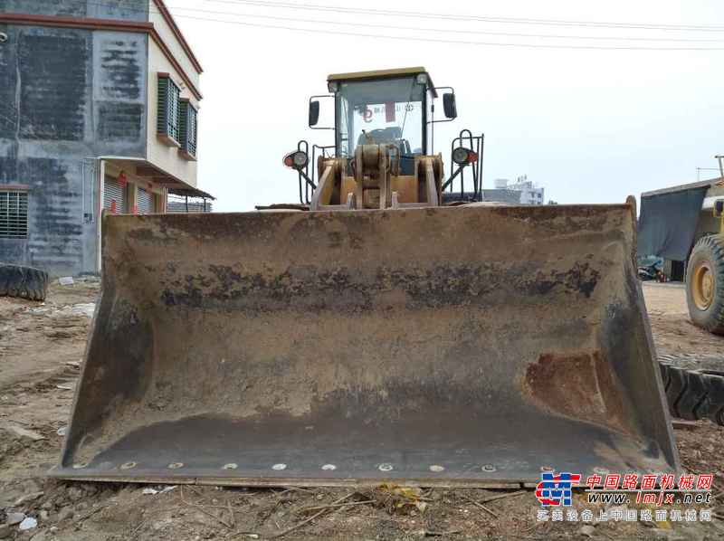 广东出售转让二手5000小时2010年山工SEM650装载机