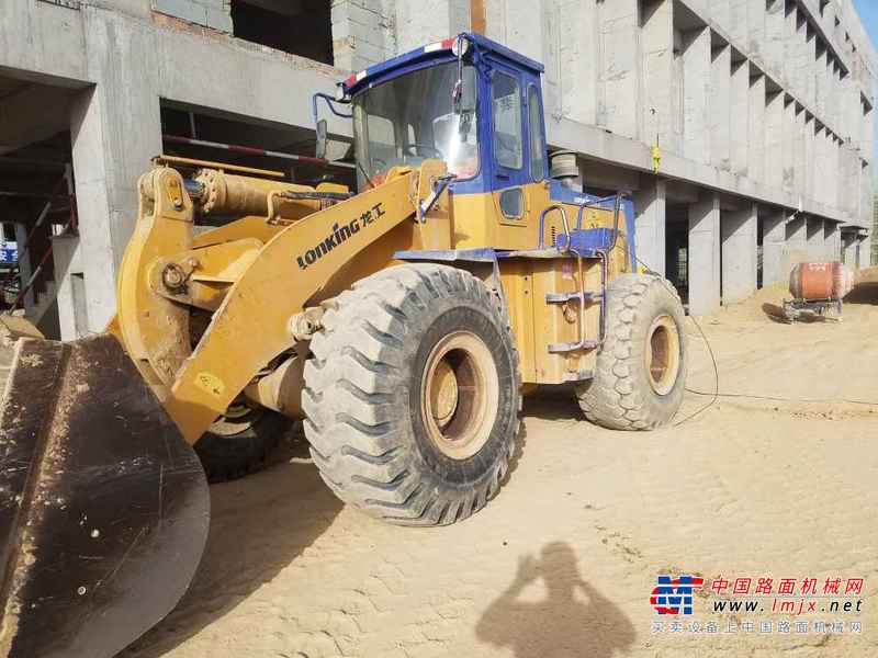 甘肃出售转让二手8000小时2008年龙工ZL50C装载机