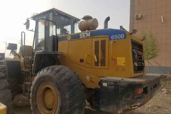 宁夏出售转让二手3500小时2012年山工SEM650B装载机