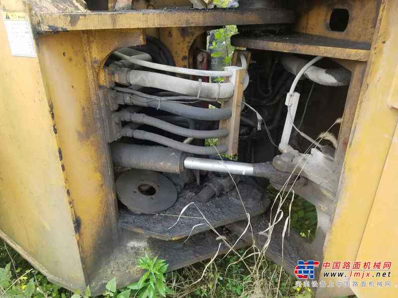 贵州出售转让二手5600小时2008年龙工LG833装载机