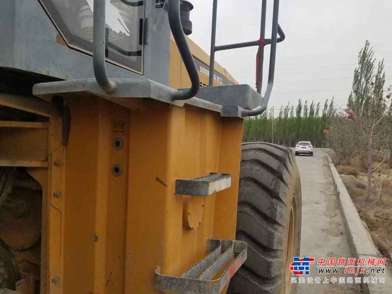 宁夏出售转让二手6900小时2013年龙工LG855B装载机