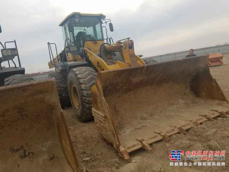 内蒙古出售转让二手3000小时2011年临工LG953装载机