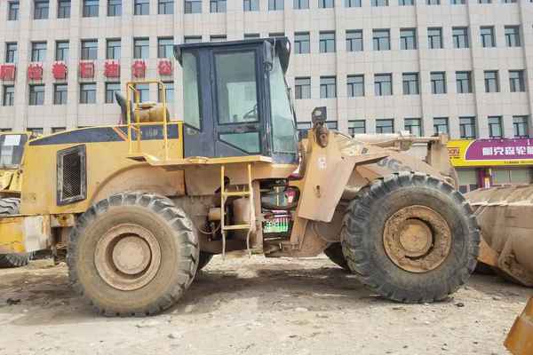 宁夏出售转让二手9000小时2009年柳工CLG856装载机