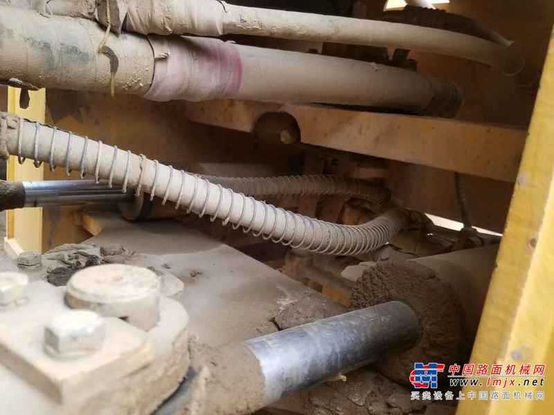 内蒙古出售转让二手4700小时2011年柳工CLG855装载机