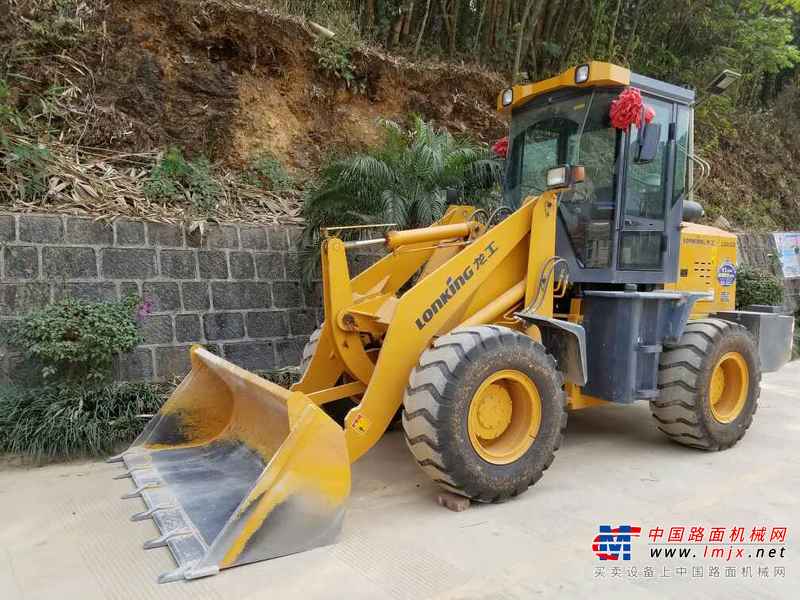 云南出售转让二手1000小时2016年龙工LG832E装载机