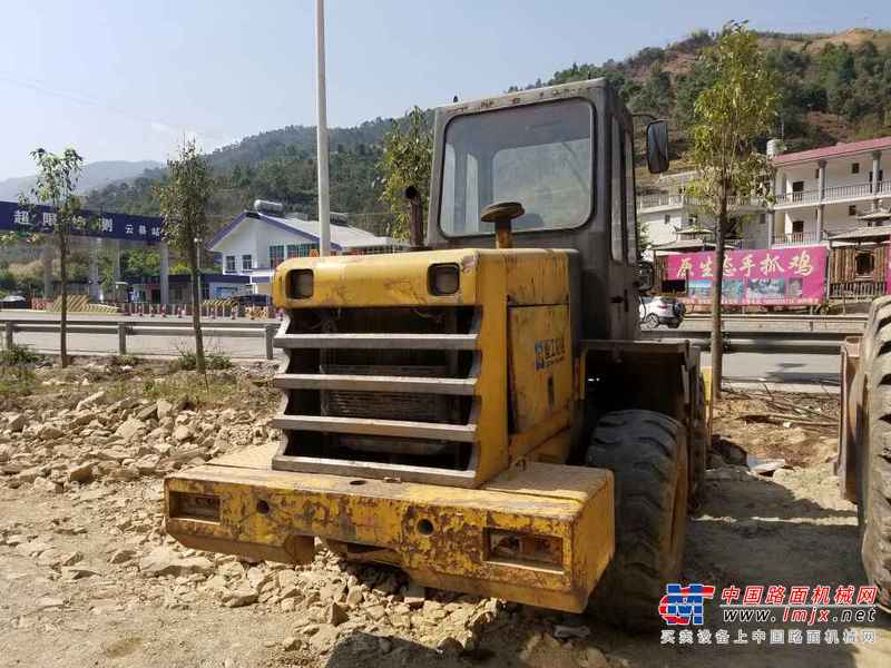 云南出售转让二手8500小时2011年厦工XG915装载机