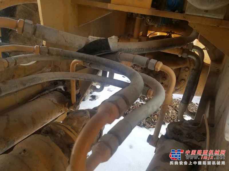 内蒙古出售转让二手3000小时2009年龙工LG855B装载机