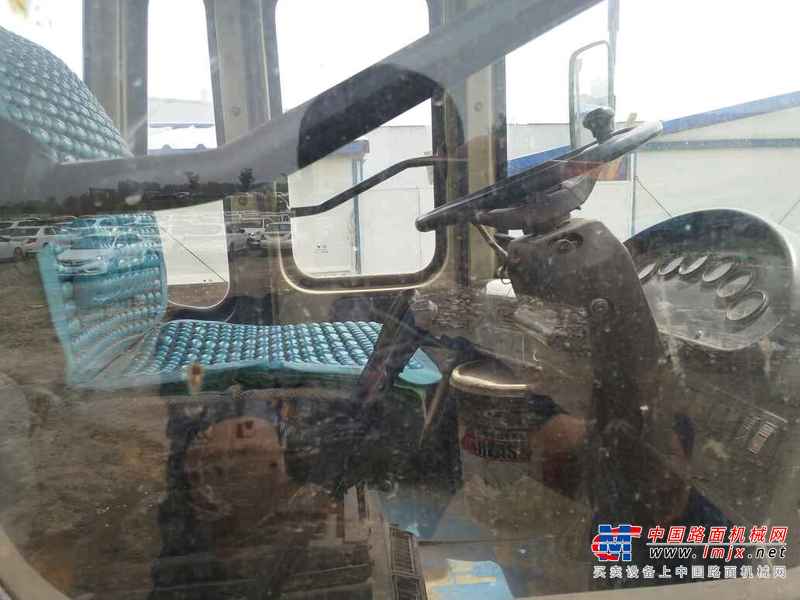 陕西出售转让二手6000小时2010年龙工LG50C装载机