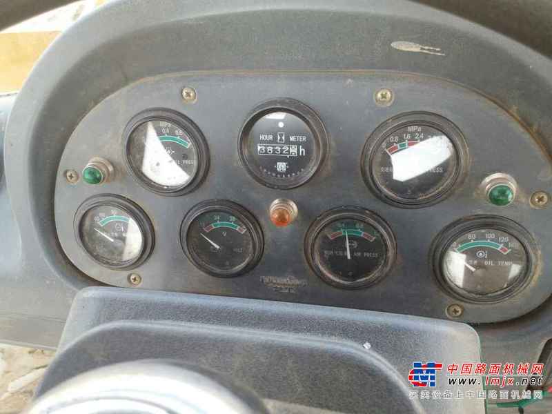 陕西出售转让二手3800小时2014年龙工LG50C装载机