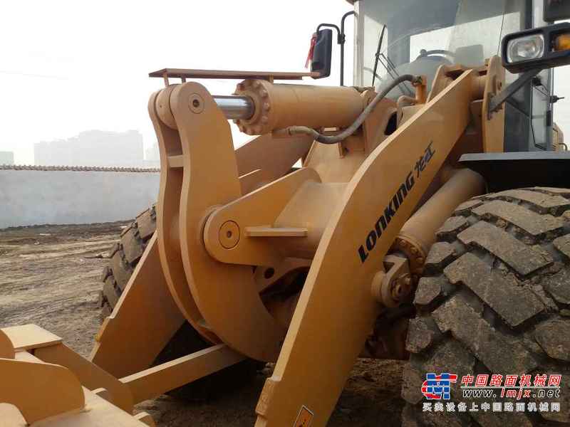 陕西出售转让二手3000小时2015年龙工LG855D装载机