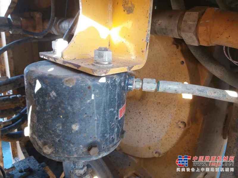 陕西出售转让二手2000小时2014年龙工ZL50C装载机