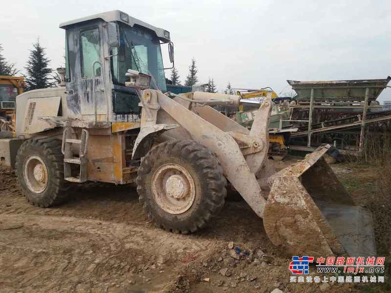 陕西出售转让二手5000小时2011年徐工LW300K装载机