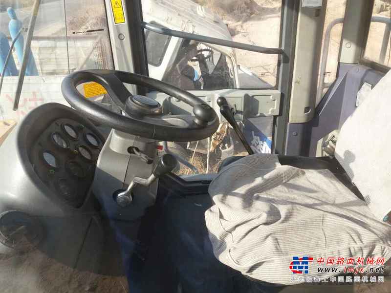 陕西出售转让二手6000小时2012年龙工LG855D装载机