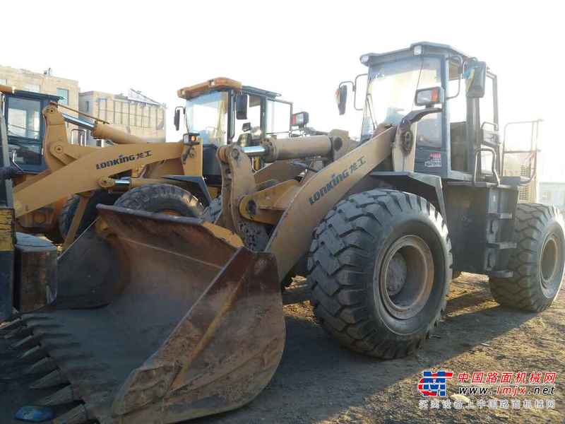 陕西出售转让二手800小时2015年龙工LG855N装载机