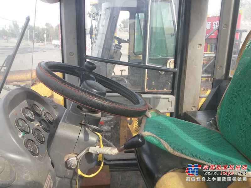 陕西出售转让二手10000小时2010年龙工LG855B装载机