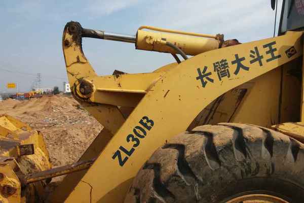 陕西出售转让二手15000小时2007年成工ZL30B装载机