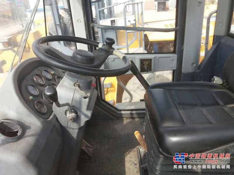 陕西出售转让二手5000小时2010年龙工LG855B装载机