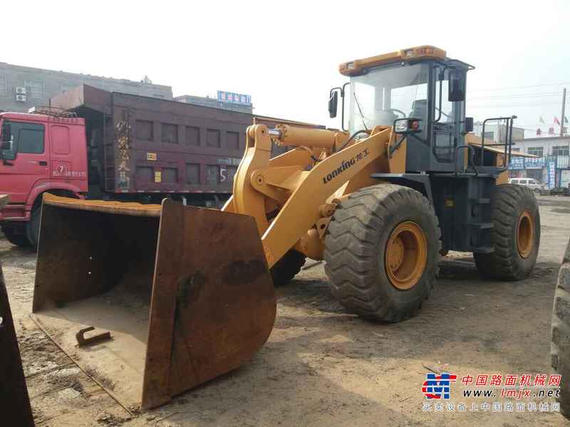 陕西出售转让二手4000小时2014年龙工LG855B装载机