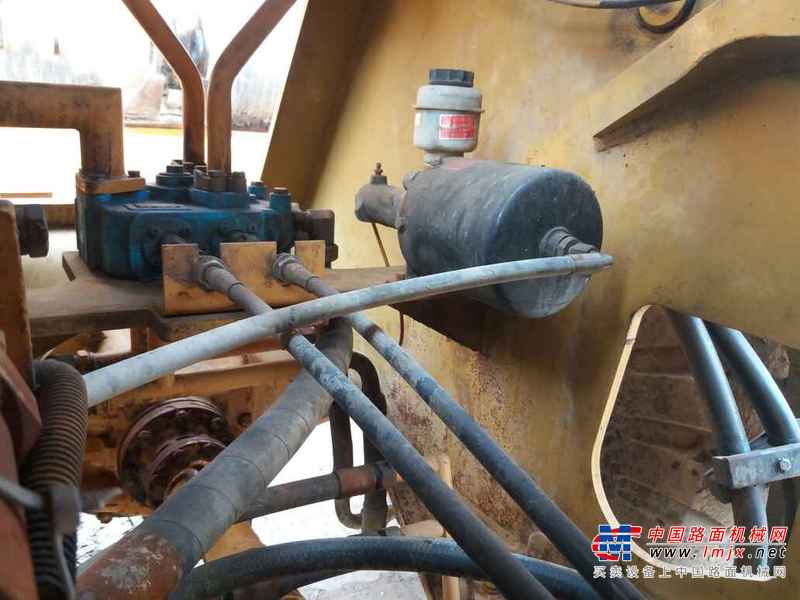 陕西出售转让二手3000小时2014年龙工LG855D装载机