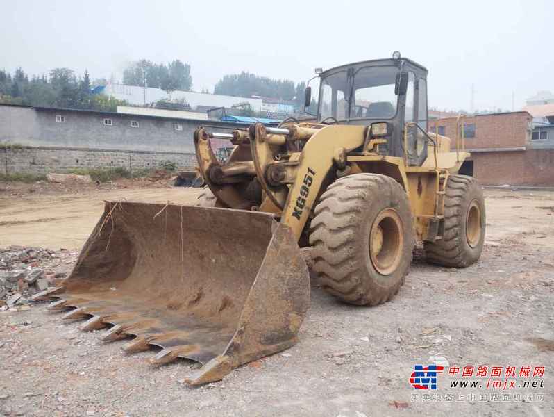 山西出售转让二手6800小时2006年厦工XG951装载机