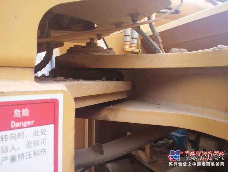 山西出售转让二手3300小时2013年龙工LG850D装载机
