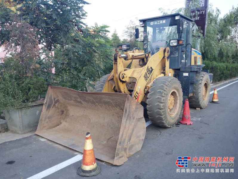 山西出售转让二手4700小时2008年山工ZL30E装载机