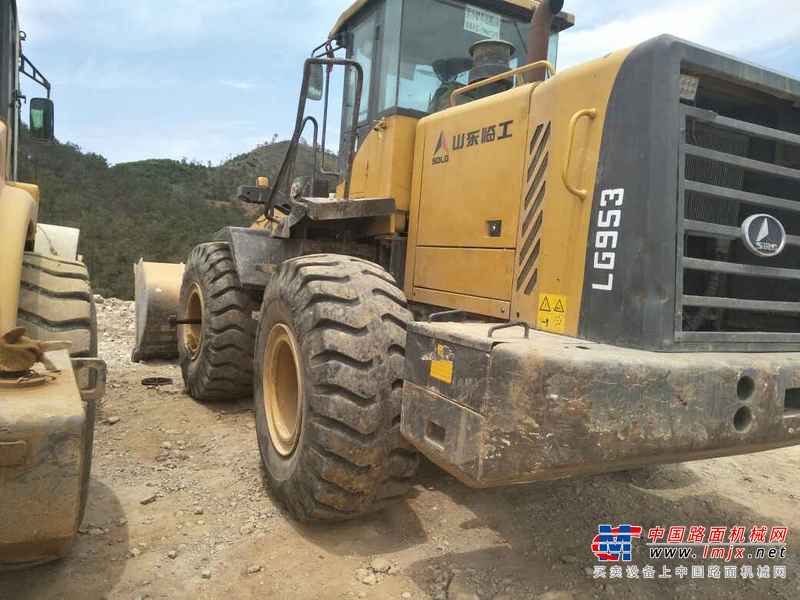 云南出售转让二手3000小时2013年临工LG953装载机