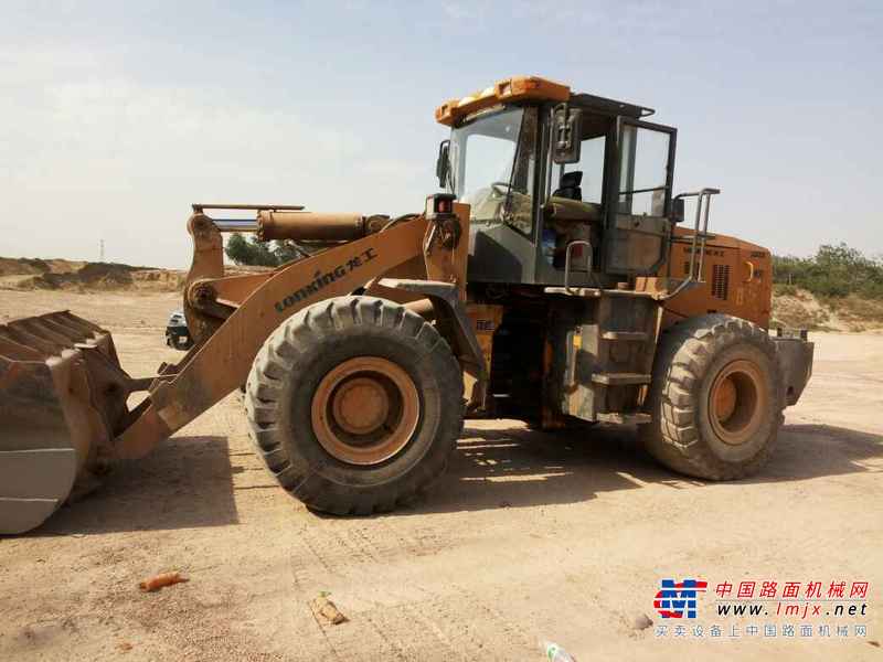 河北出售转让二手8200小时2014年龙工LG855D装载机