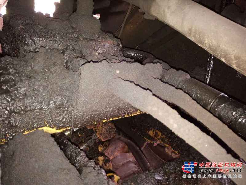 江西出售转让二手11000小时2007年龙工LG850装载机