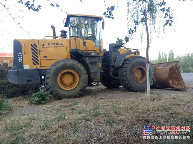 宁夏出售转让二手7000小时2012年临工LG953L装载机